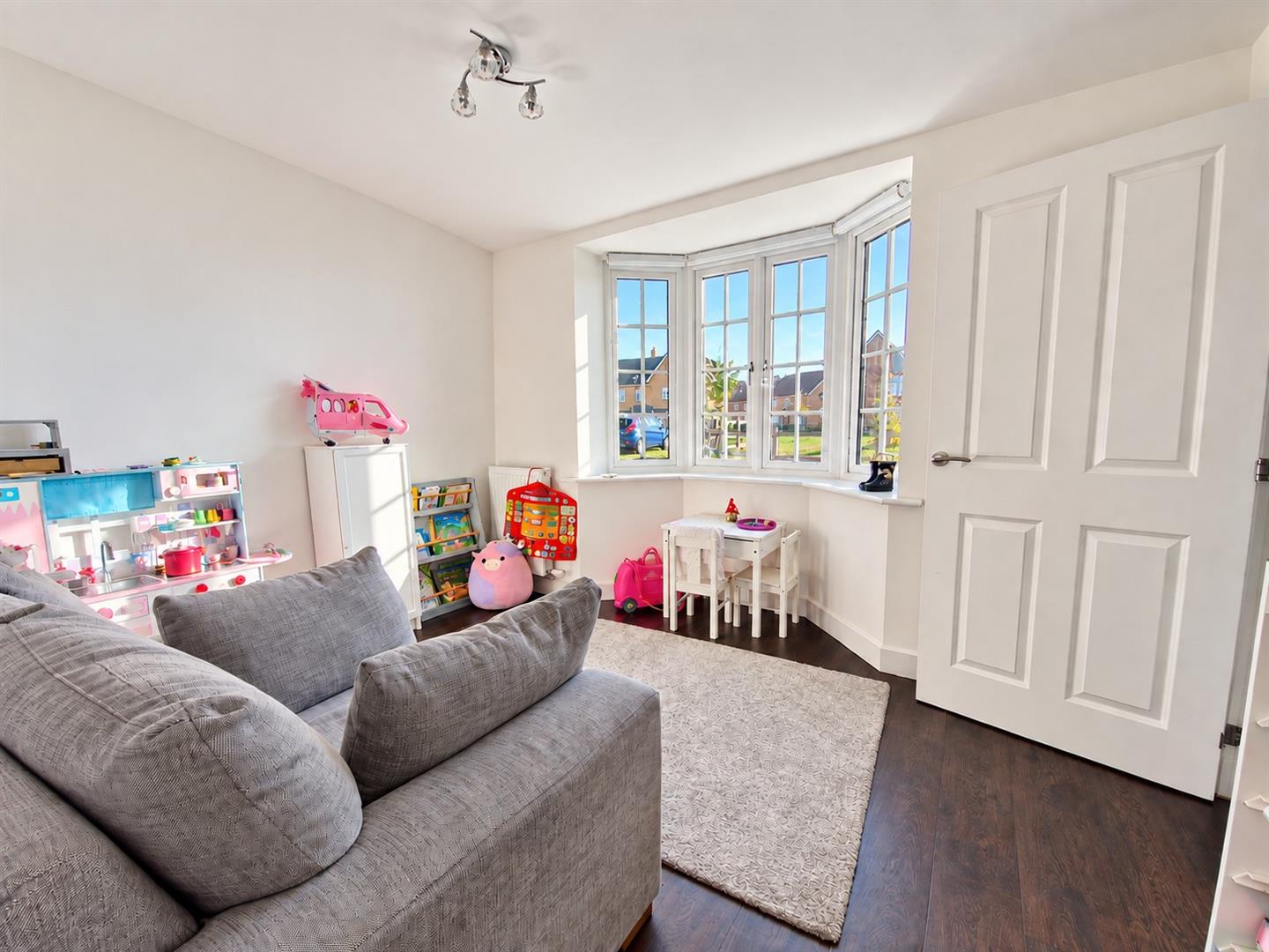 Edith Avenue, Great Denham, Bedford